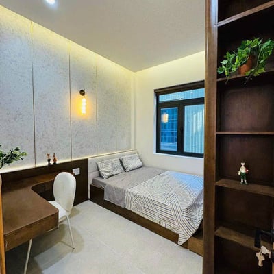 Miete eines 3-stöckigen Hauses in Strandnähe im Stadtteil Hoa Minh, Da Nang, Vietnam